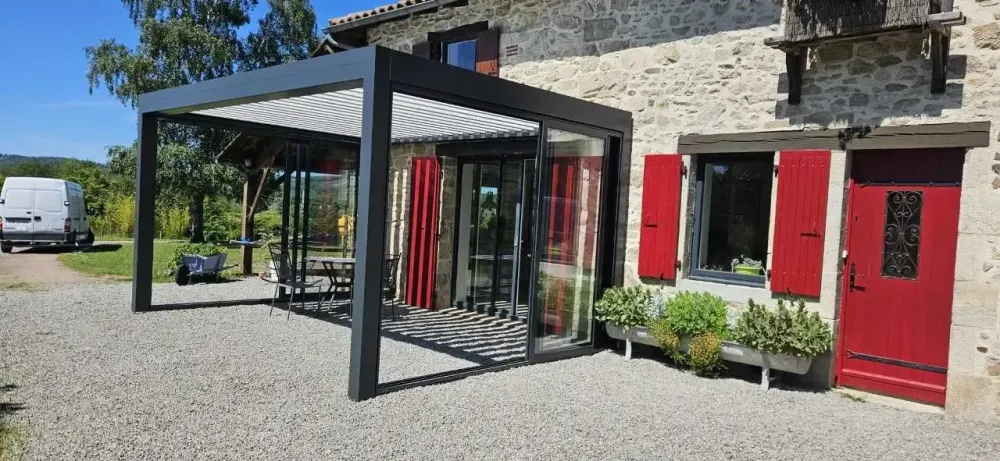 Pergola près de Saint-Victurnien